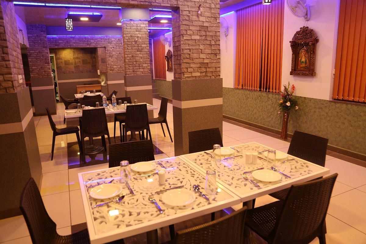 Hotel Marwar Excellency Mahāmandir Eksteriør bilde